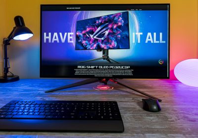 ASUS ROG Swift OLED PG32UCDP: 4K/240 Hz e FullHD/480 Hz in un unico pannello