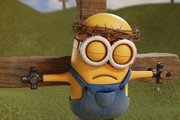 Perché il nuovo trend su TikTok sono i Minions crocifissi