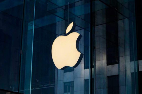 Apple annuncia un terzo trimestre in crescita e da record, ma il mercato cinese è in calo