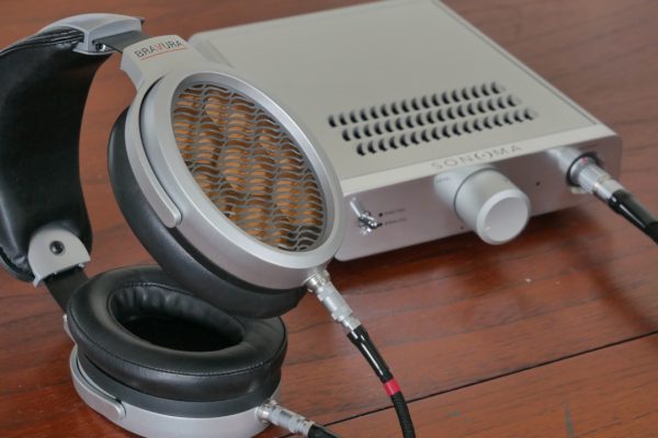 Come suonano le Warwick Acoustics Bravura, cuffie da oltre 6.000€: la nostra recensione