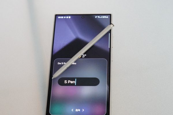 Samsung vuole aumentate gli smartphone dotati di AI