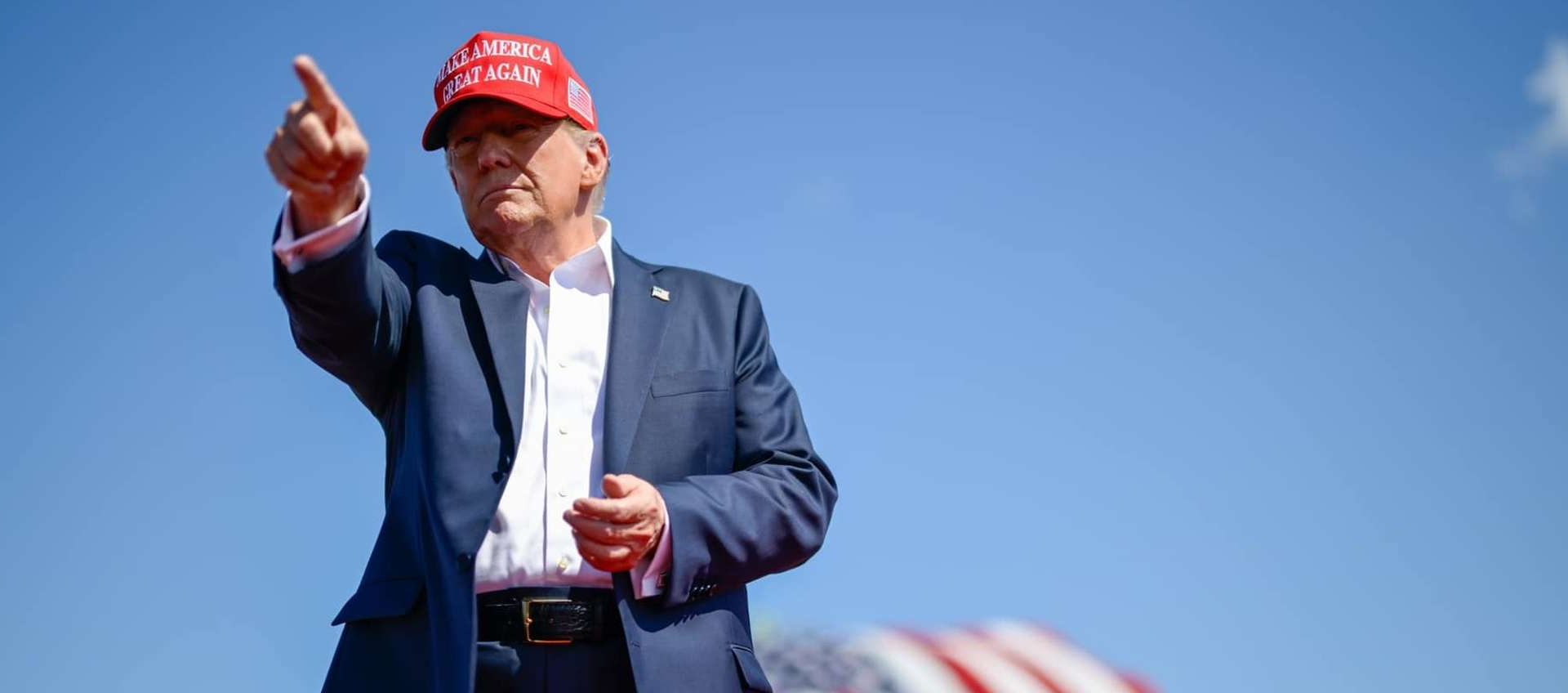 Campagna elettorale Trump: furto di email interne