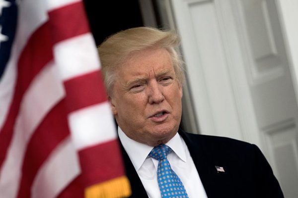 Donald Trump: "Elon Musk è un amico, ma no alle auto elettriche per tutti"