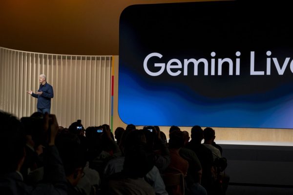 Google, cosa può fare il nuovo assistente AI Gemini Live