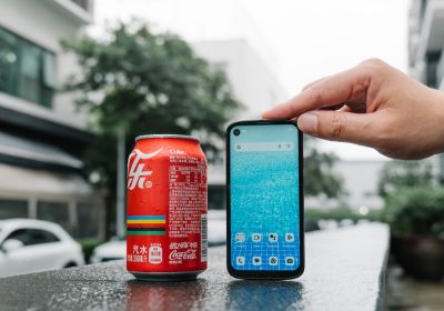 Il più piccolo smartphone 5G al mondo