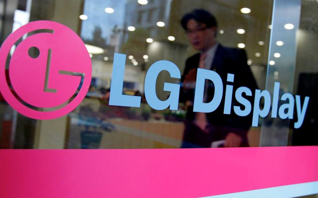 LG Display al lavoro per lo sviluppo di pannelli pieghevoli più sottili