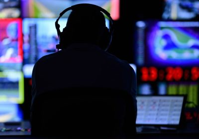 Formula 1, trasmettere una gara è un’altra corsa contro il tempo