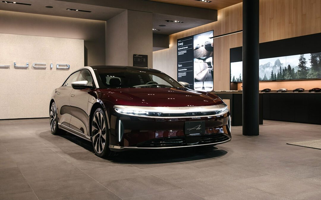 Lucid secondo trimestre, batte le stime e incassa 1,5 miliardi dal fondo PIF saudita