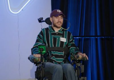 Neuralink, il paziente uno impara le lingue e la matematica, sperando di poter completare gli studi universitari