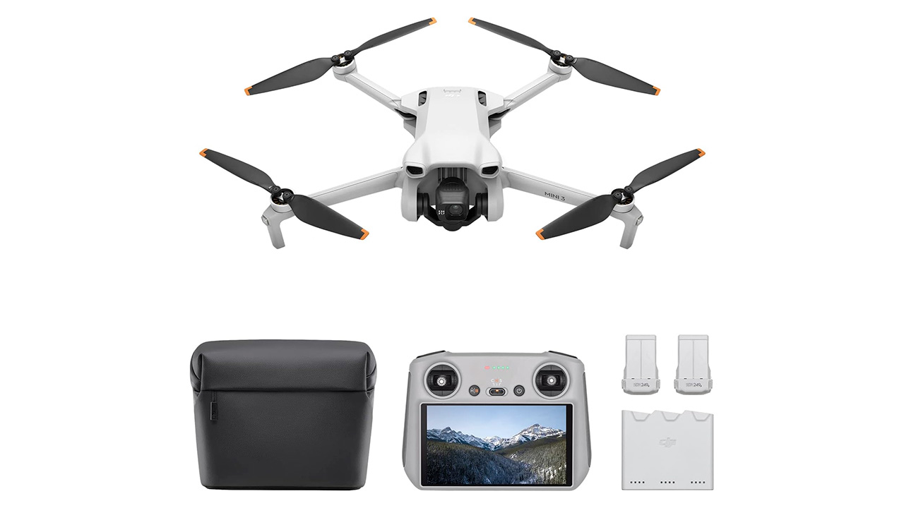 Non richiedono patentino, oggi in offerta: DJI Mini 3 Fly More Combo a 549€ (-34%) e  ATOM SE 4K a 249€!