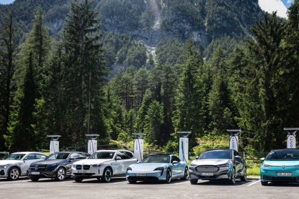 Norvegia, vendite in calo rispetto a giugno, ma elettriche a quota 92%