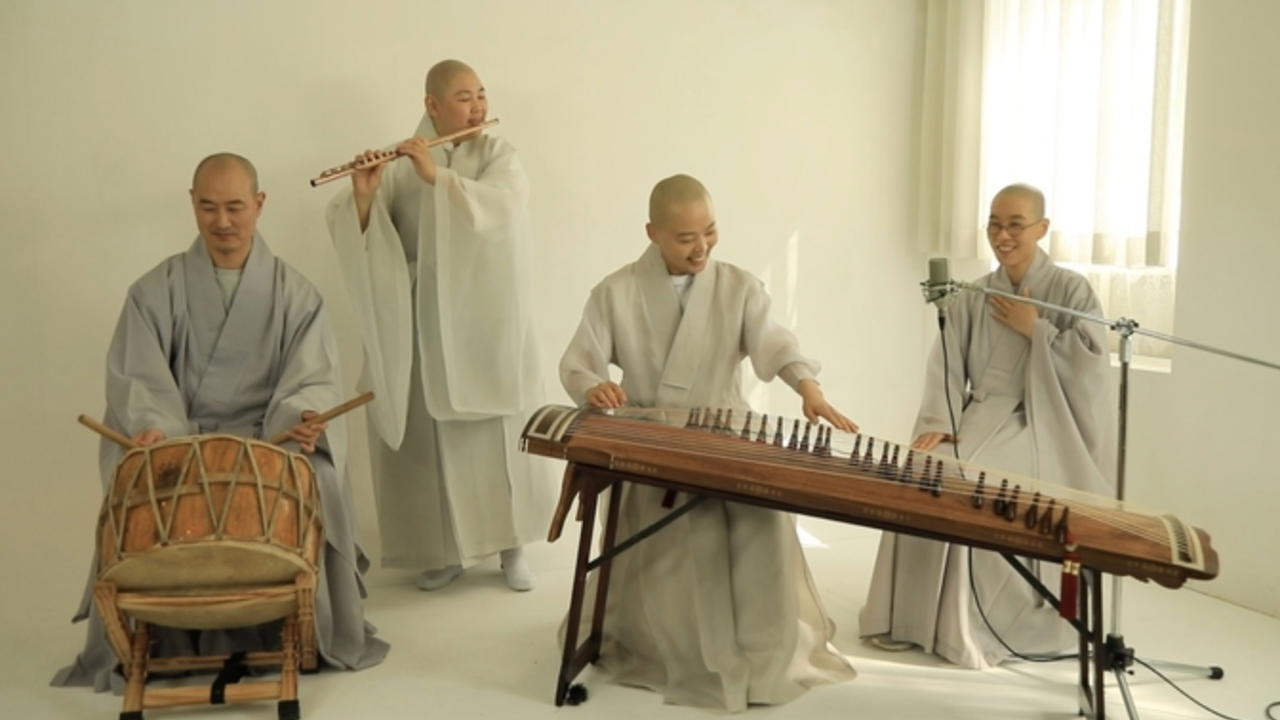 K-pop, è nata la prima band composta da monaci buddisti