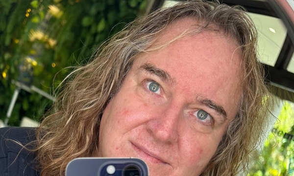 Una donna transgender è stata esclusa da un’app per sole donne. Ma ha fatto causa e ha vinto