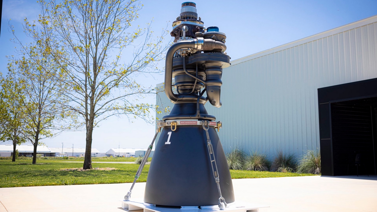 SpaceX mostra i nuovi propulsori Raptor 3 per le future versioni di Starship