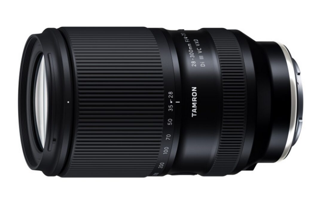 Tamron 28-300mm F/4-7.1 Di III VC VXD: nuovo zoom versatile per mirrorless Sony full-frame