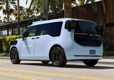 Waymo presenta la sesta generazione della guida autonoma Driver