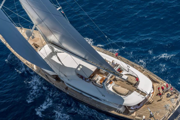 Bayesian, i numeri del super yacht da record affondato a Palermo