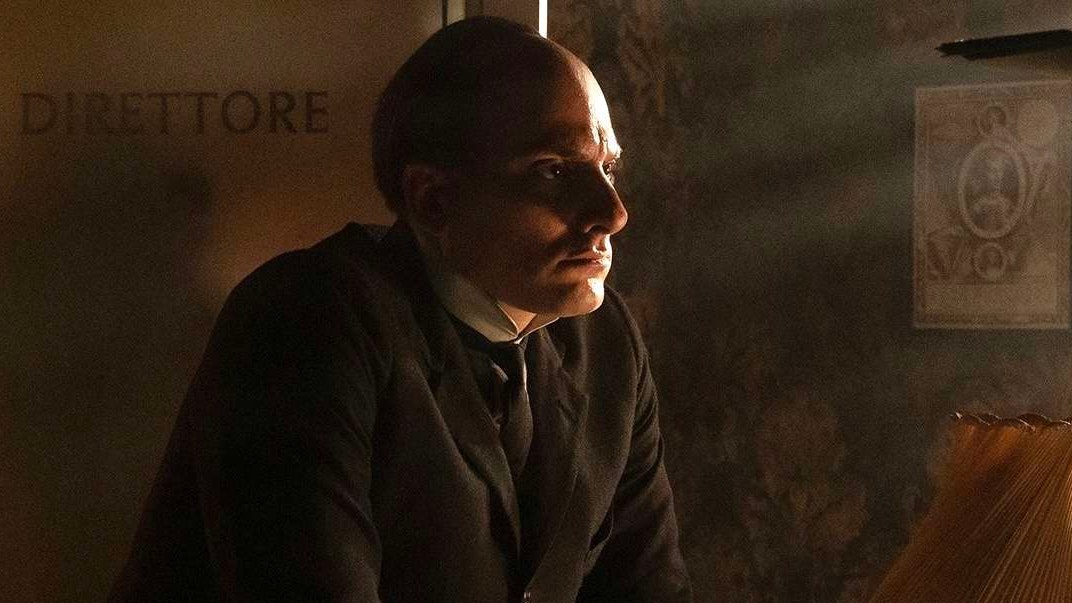 M. Il figlio del secolo: il trailer della serie sull’ascesa di Benito Mussolini