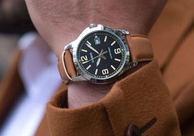 Orologio CASIO con quadrante in acciaio e cinturino in pelle a soli 35€ (CODICE SCONTO)