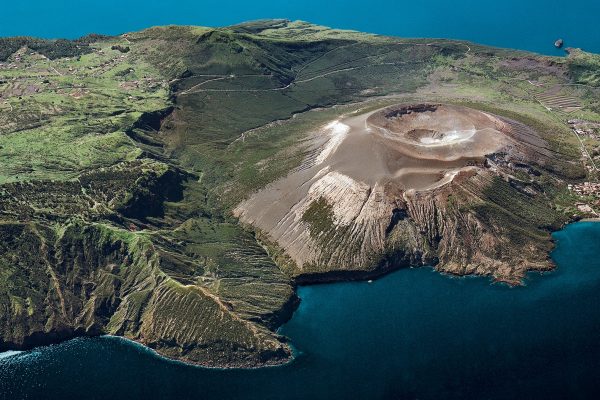 Vulcani attivi in Italia, i più affascinanti e spettacolari