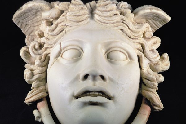 Mostri mitologici, i più spaventosi da Medusa alle Erinni