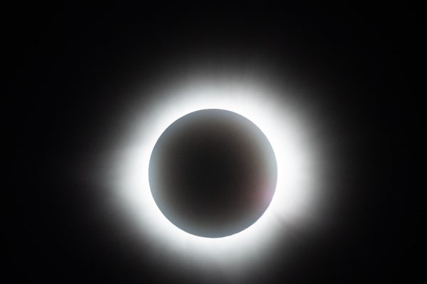 Le eclissi di Sole nella cultura pop, da Berserk ai Simpson