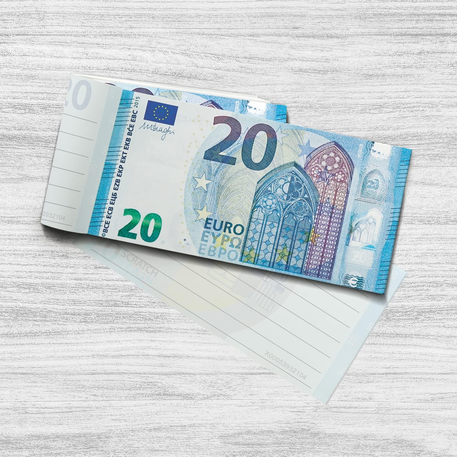 Scratch Cash Block 20 € Euro – 50 Banconote su cui Scrivere, Soldi Coupon, Block Notes, Buoni Sconto, Gadget (Dimensioni Aumentate al 125% Rispetto a Quelle Reali)