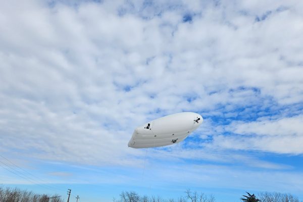 Usare un dirigibile robot per cercare terre rare e acqua