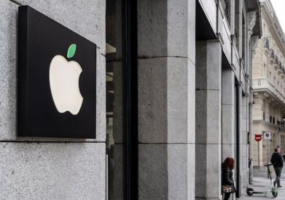Ue chiede ad Apple di aprire il sistema operativo iOS a parti terze