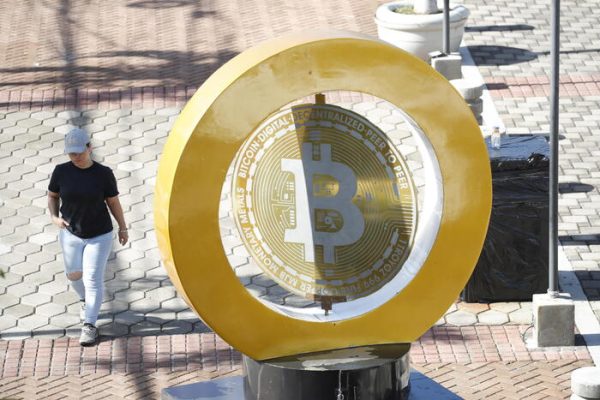 Bitcoin continua la sua corsa, raggiungendo un nuovo record di 81mila dollari – Ultime notizie