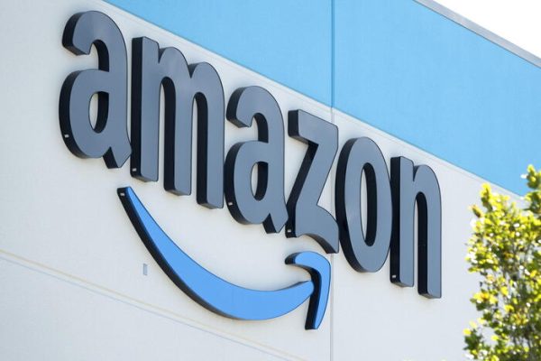 Amazon annuncia investimenti record da 4 miliardi di euro in Italia per il 2023