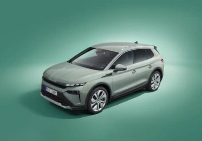 Skoda Elroq 2025, svelato a Praga il suv compatto 100% elettrico. FOTO
