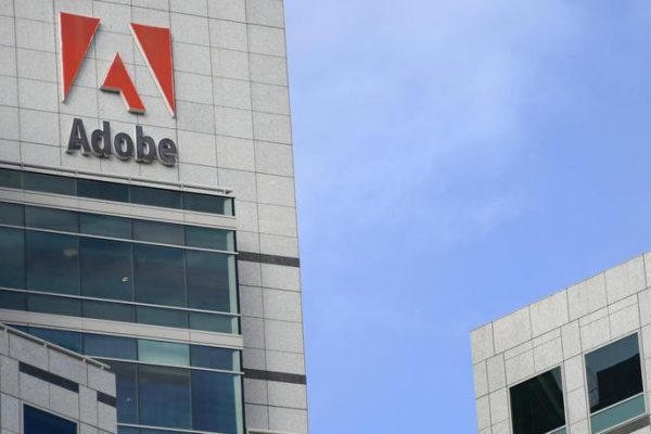 Apri una nuova finestra: Adobe lancia il suo strumento di creazione video basato su intelligenza artificiale per sfidare OpenAI e Meta – Il futuro della tecnologia