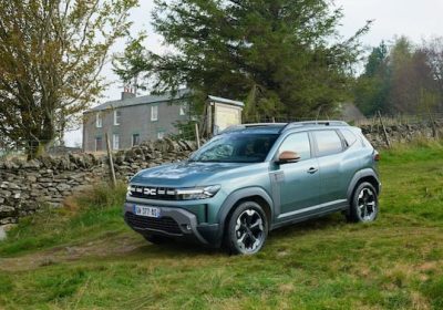 Dacia Duster vince il premio ‘Auto Europa 2025’