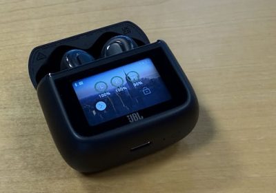 Cuffie JBL Tour PRO 3: recensione, prezzi, caratteristiche