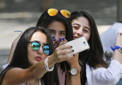 Influencer e creator: la fiducia rimane salda nonostante gli scandali – Web & Social