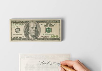 Scratch Cash Block 100 $ dollari Old Style – 50 Banconote su cui Scrivere, Soldi Coupon, Block Notes, Buoni Sconto, Gadget (Dimensioni Reali)