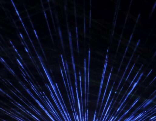 IA del futuro: neuroni artificiali più veloci della luce – Ultime novità