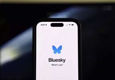 Bluesky insegue X: alla ricerca degli argomenti di interesse su Web & Social