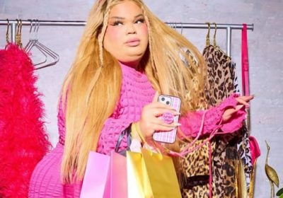 Demure è la parola dell’anno 2024 secondo Dictionary.com