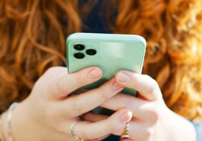 Su WhatsApp la trascrizione dei messaggi vocali, nei prossimi mesi in italiano