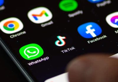 Instagram, WhatsApp e Facebook down, disagi tra gli utenti, Cosa sta succedendo?