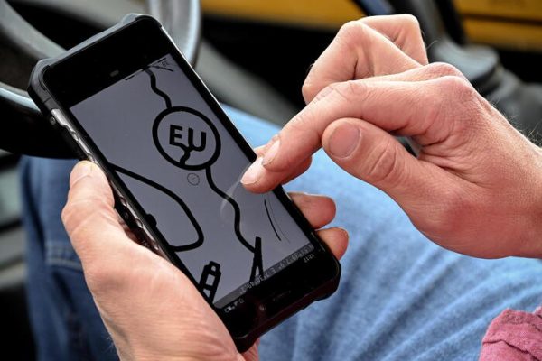 Gli aggiornamenti dei GPS per seguire il polo nord magnetico – Ultimi sviluppi