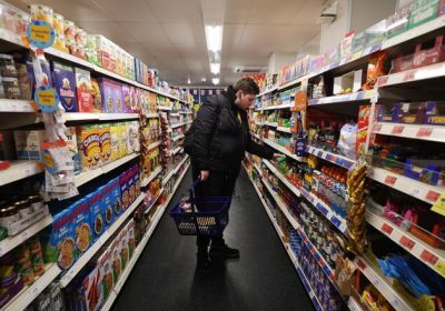 Acquisti: la maggioranza degli italiani opta per prodotti consigliati dall’intelligenza artificiale – Future Tech