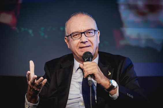 Scuola di Intelligenza artificiale, primo summit nazionale a Milano