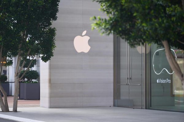 Apple si distingue per la sua politica di inclusività: una visione fuori dagli schemi in un settore in cui la diversità è spesso trascurata