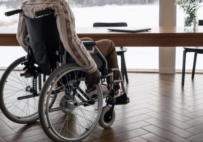 Paraplegico pilota un drone in un videogioco grazie a un dispositivo nel cervello