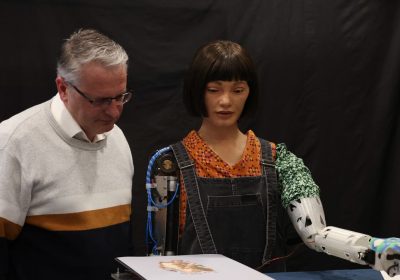 Intelligenza artificiale e lavoro, quali sono le attività per cui si usa più spesso