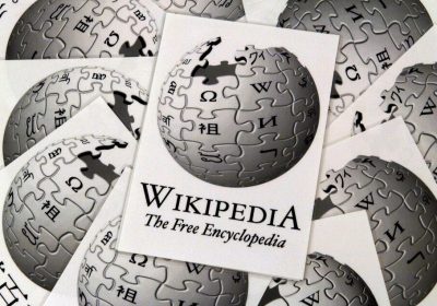 Wikipedia vieta gli articoli scritti con l’intelligenza artificiale – Notizie