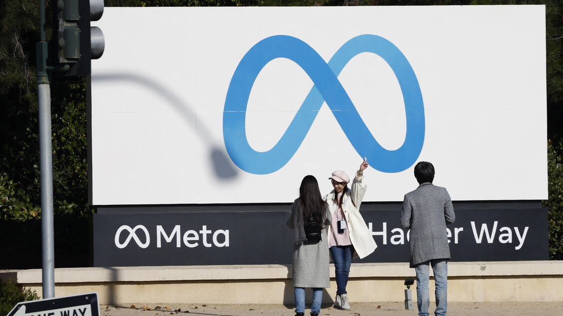 Meta, in Italia la funzione IA arriva su WhatsApp – Software e App